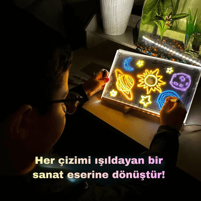 GlowFun™ Işıklı Çizim Tahtası